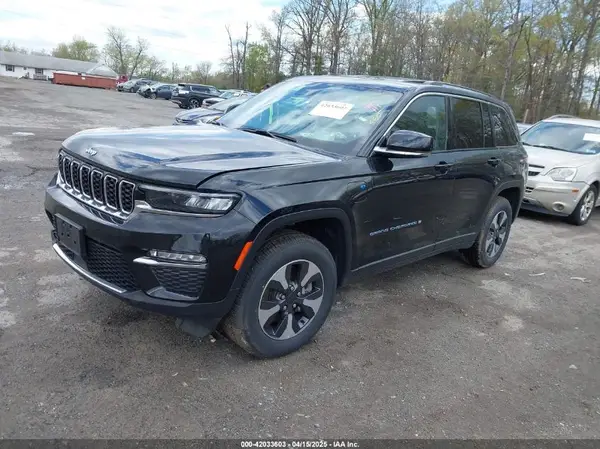1C4RJYB6XRC709941 2024 JEEP GRAND CHEROKEE - Image 2