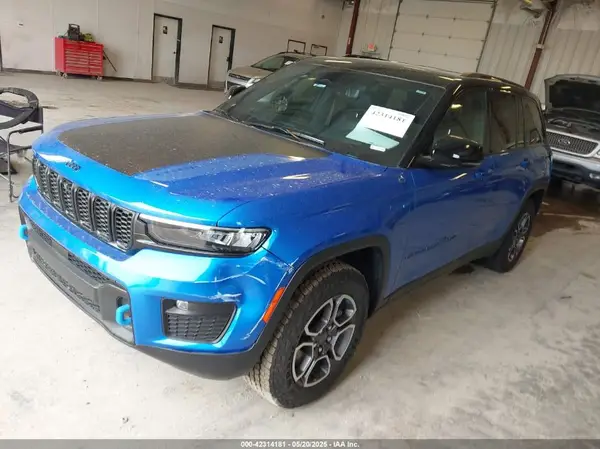 1C4RJYC61N8747036 2022 JEEP GRAND CHEROKEE - Image 2