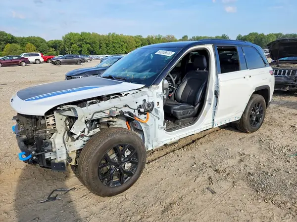 1C4RJYC61N8748557 2022 JEEP GRAND CHEROKEE - Image 1