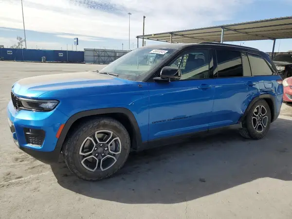 1C4RJYC62P8875076 2023 JEEP GRAND CHEROKEE - Image 1