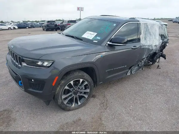 1C4RJYD67N8757973 2022 JEEP GRAND CHEROKEE - Image 2