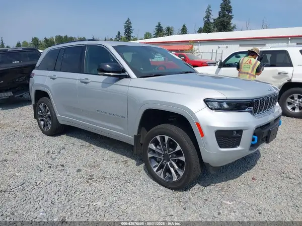 1C4RJYD69PC671807 2023 JEEP GRAND CHEROKEE - Image 1