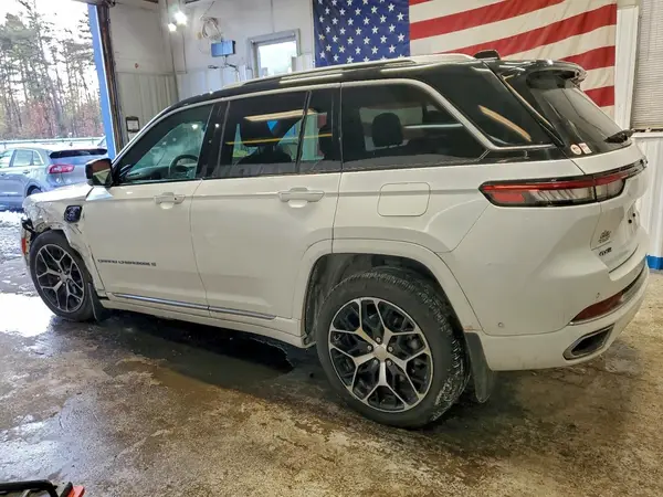 1C4RJYE60N8716079 2022 JEEP GRAND CHEROKEE - Image 2