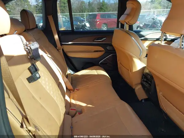 1C4RJYE61P8791537 2023 JEEP GRAND CHEROKEE - Image 8