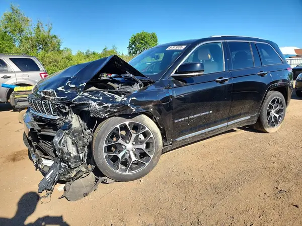 1C4RJYE62P8792020 2023 JEEP GRAND CHEROKEE - Image 1
