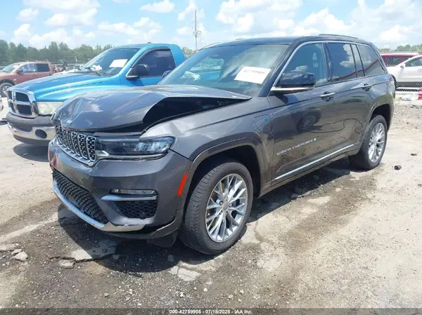 1C4RJYE63P8786274 2023 JEEP GRAND CHEROKEE - Image 2