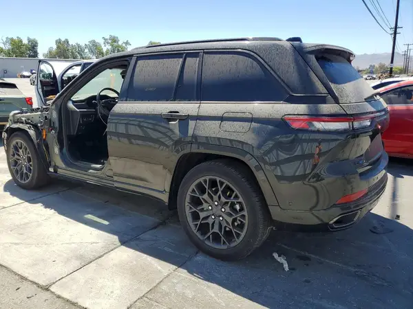 1C4RJYE63R8580519 2024 JEEP GRAND CHEROKEE - Image 2