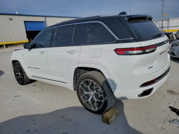 1C4RJYE65N8761731 2022 JEEP GRAND CHEROKEE - Image 2