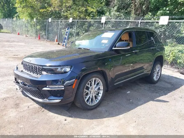 1C4RJYE69R8942854 2024 JEEP GRAND CHEROKEE - Image 2