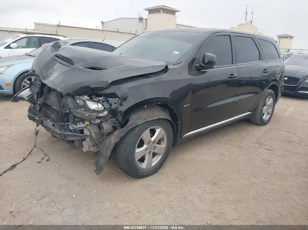 1C4SDHCT1JC213105 2018 DODGE DURANGO - Image 2