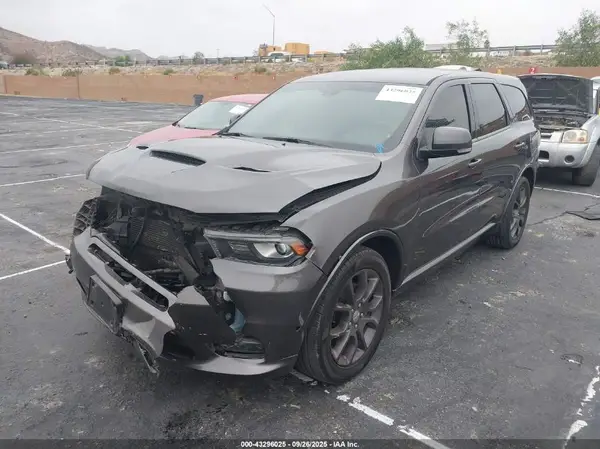 1C4SDHCT8JC100591 2018 DODGE DURANGO - Image 2