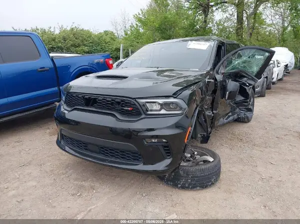 1C4SDHCT9NC192123 2022 DODGE DURANGO - Image 2