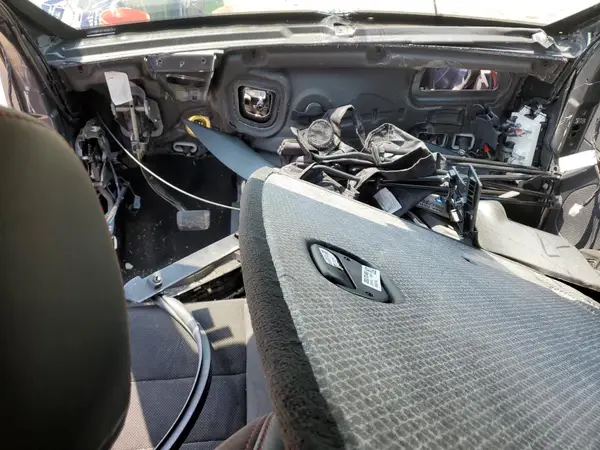 1C4SDJCT0PC668477 2023 DODGE DURANGO - Image 8