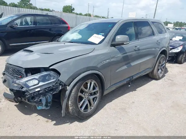 1C4SDJCT2NC211585 2022 DODGE DURANGO - Image 2