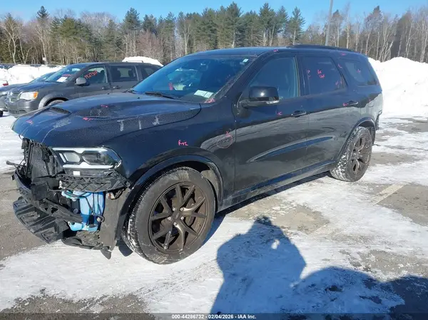 1C4SDJCT3SC506691 2025 DODGE DURANGO - Image 2
