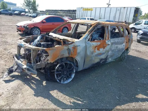 1C4SDJCT4HC649058 2017 DODGE DURANGO - Image 2