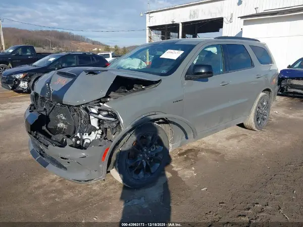 1C4SDJCT6PC696056 2023 DODGE DURANGO - Image 2