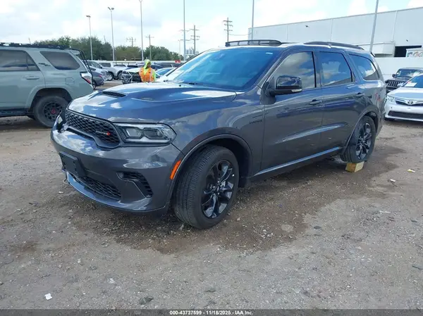 1C4SDJCT6SC556436 2025 DODGE DURANGO - Image 2
