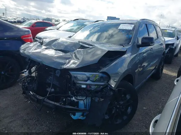 1C4SDJCT6SC558106 2025 DODGE DURANGO - Image 2