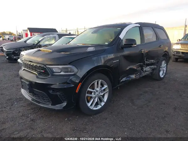 1C4SDJCT8SC512065 2025 DODGE DURANGO - Image 2