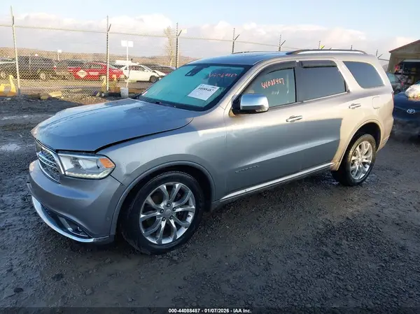 1C4SDJET8JC243108 2018 DODGE DURANGO - Image 2