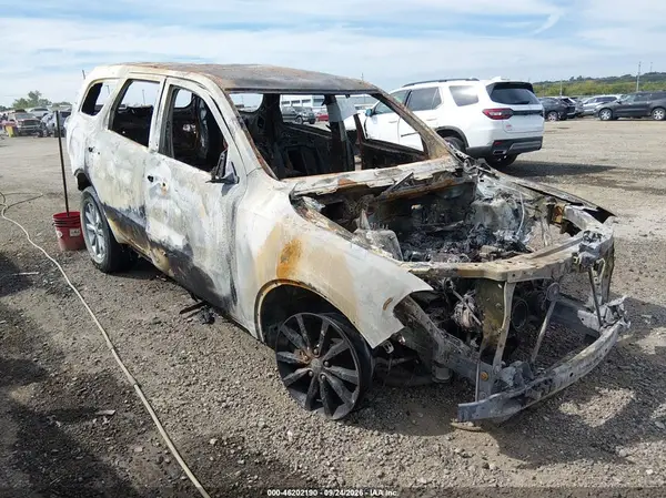 1C4SDJFT1HC611833 2017 DODGE DURANGO - Image 1
