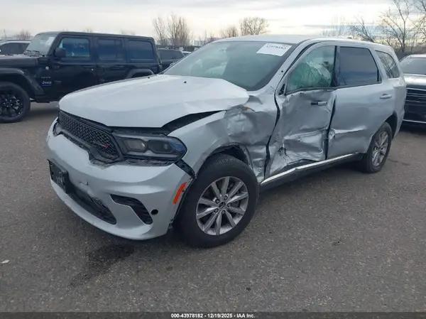 1C4SDJFT6PC617982 2023 DODGE DURANGO - Image 2