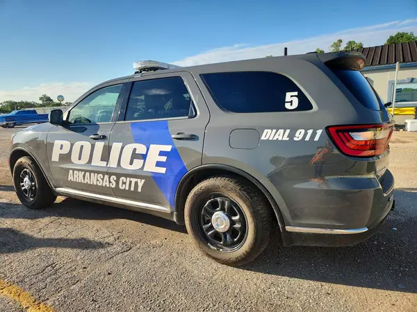 1C4SDJFT9PC603834 2023 DODGE DURANGO - Image 2