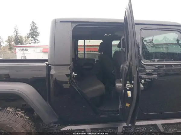 1C6HJTAG0LL137415 2020 JEEP GLADIATOR - Image 8