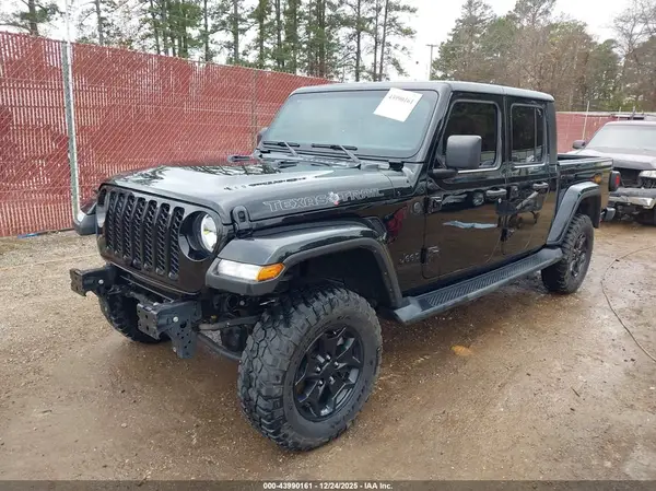 1C6HJTAG0PL520485 2023 JEEP GLADIATOR - Image 2