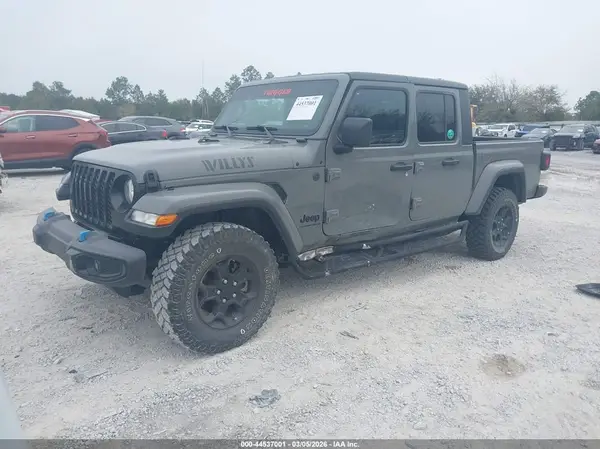 1C6HJTAG0PL558282 2023 JEEP GLADIATOR - Image 2