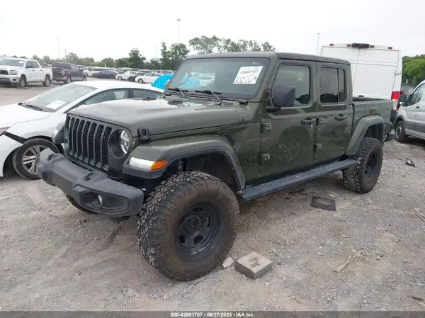 1C6HJTAG1NL105124 2022 JEEP GLADIATOR - Image 2