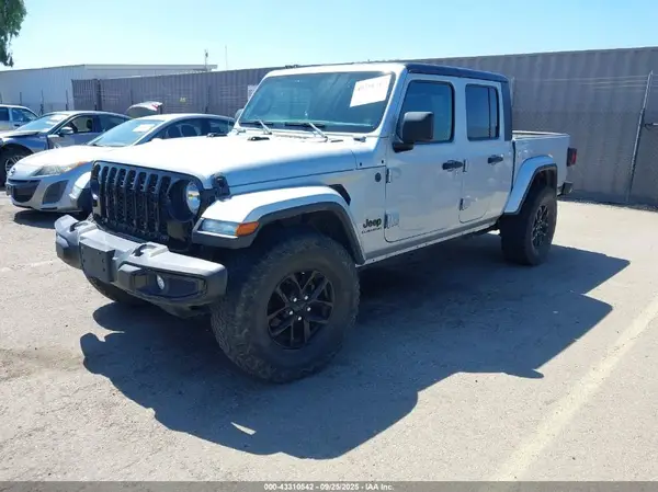 1C6HJTAG1NL136423 2022 JEEP GLADIATOR - Image 2