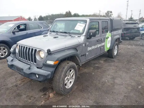 1C6HJTAG2LL175020 2020 JEEP GLADIATOR - Image 2