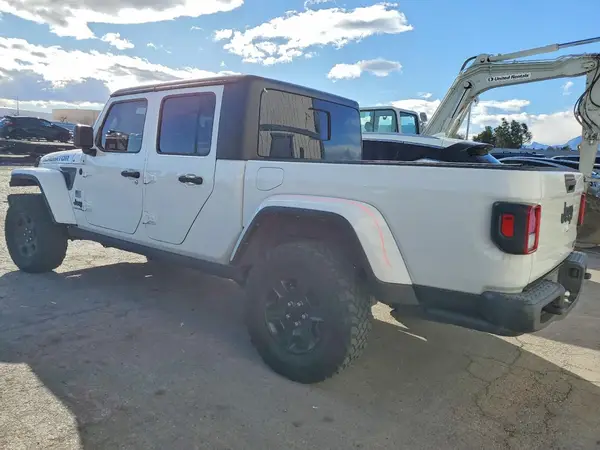 1C6HJTAG2ML588346 2021 JEEP GLADIATOR - Image 2