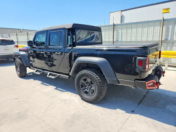 1C6HJTAG2NL102510 2022 JEEP GLADIATOR - Image 2