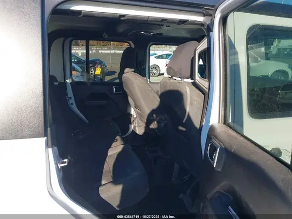 1C6HJTAG2NL106671 2022 JEEP GLADIATOR - Image 8
