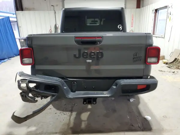 2023 JEEP GLADIATOR auction photo 6