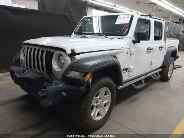 1C6HJTAG3LL174295 2020 JEEP GLADIATOR - Image 2