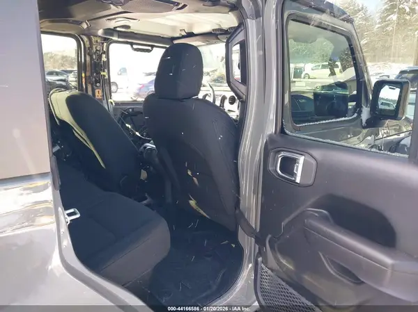 1C6HJTAG3ML557185 2021 JEEP GLADIATOR - Image 8