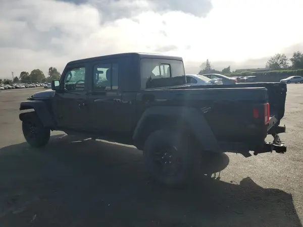 1C6HJTAG3PL530833 2023 JEEP GLADIATOR - Image 2