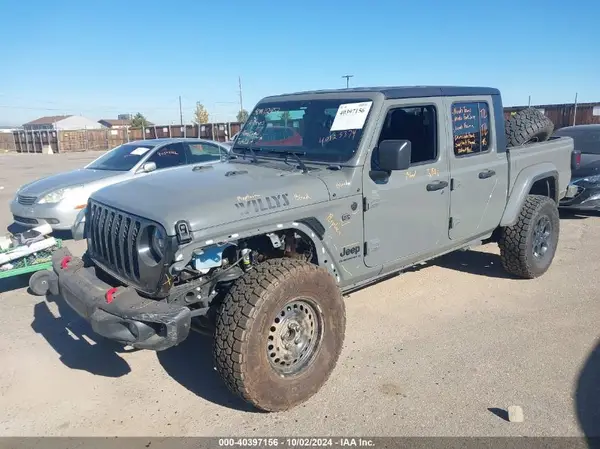 1C6HJTAG3PL562388 2023 JEEP GLADIATOR - Image 2