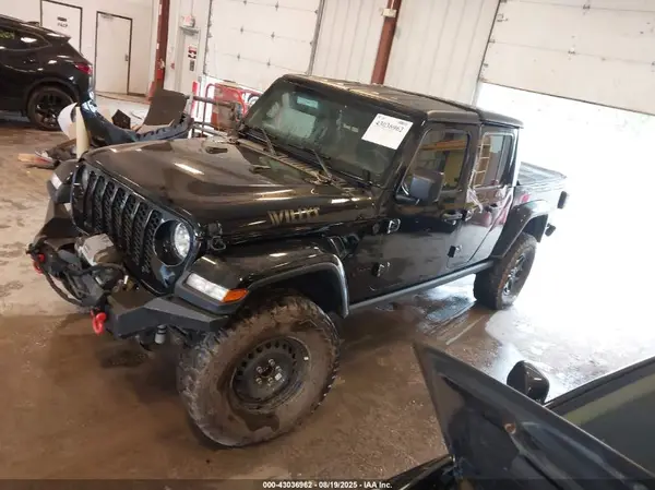 1C6HJTAG4PL511238 2023 JEEP GLADIATOR - Image 2