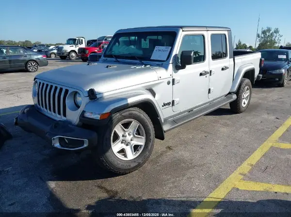 1C6HJTAG4PL529318 2023 JEEP GLADIATOR - Image 2