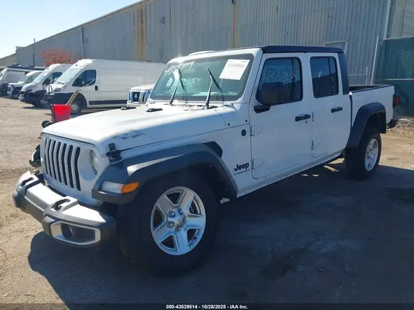 1C6HJTAG4PL533904 2023 JEEP GLADIATOR - Image 2