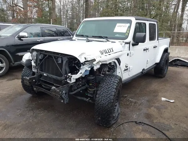 1C6HJTAG4PL544532 2023 JEEP GLADIATOR - Image 2