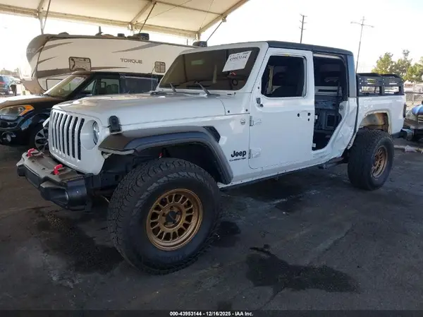 1C6HJTAG5LL126328 2020 JEEP GLADIATOR - Image 2
