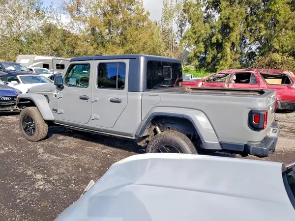 1C6HJTAG5ML556510 2021 JEEP GLADIATOR - Image 2