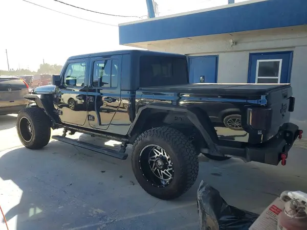 1C6HJTAG5PL570203 2023 JEEP GLADIATOR - Image 2