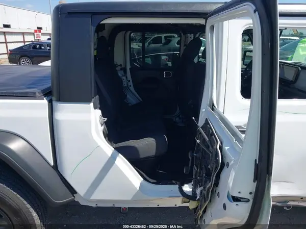 1C6HJTAG5RL133904 2024 JEEP GLADIATOR - Image 8